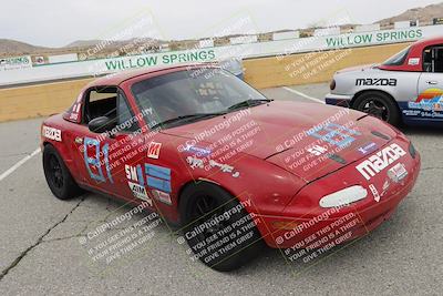 media/Jun-01-2025-CalClub SCCA (Sun) [[eae223c5dd]]/Around pit/